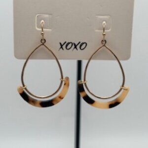 Banana Republic Lucite Resin Gold Tone Tortoise Hoop Swing Earrings